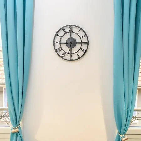 Elegance Contemporaine Pres Des Thermes.